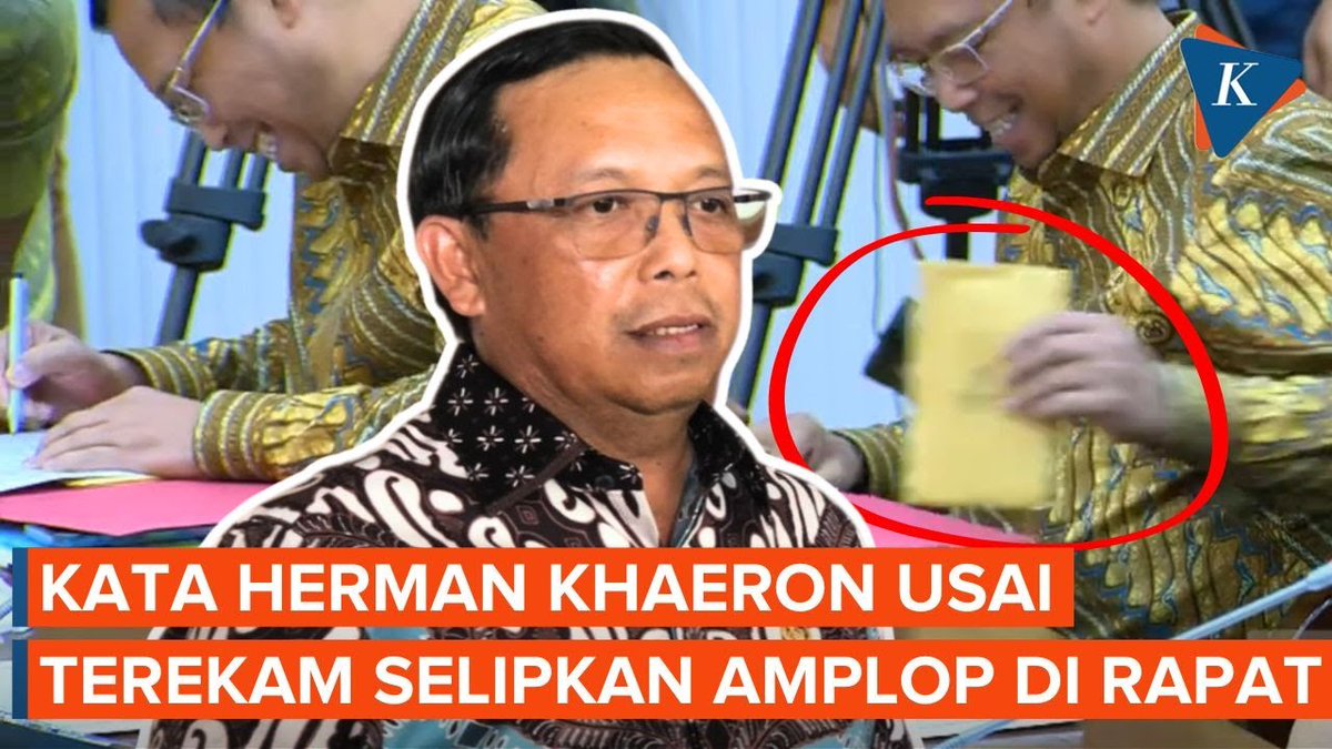 Anggota Komisi VI DPR RI Herman Khaeron terekam kamera menerima amplop dan menandatangani sebuah dokumen saat rapat kerja bersama dengan Pertamina. / #Pertamina #DPR