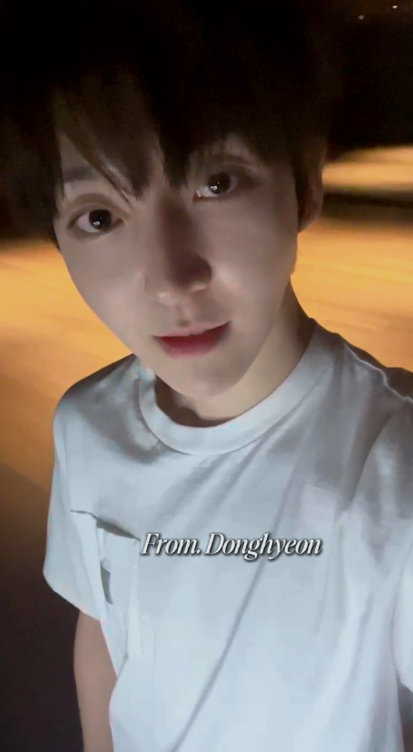 제 생일이니까 여러분들께 선물 드릴래요 #동현 #Donghyeon #KickFlip #킥플립 #HappyDonghyeonDay #막냉이동현이생일이에염