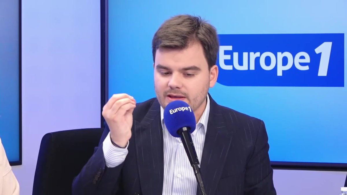 Affiches de LFI : « Il y a un parti en France, qui a fait 22% aux dernières présidentielles, qui compte conquérir des villes, qui a envoyé R. Hassan au PE, qui maintenant fait des caricatures antisémites », dénonce Gauthier Le Bret, dans #OMSLT avec Cyril Hanouna sur #Europe1.