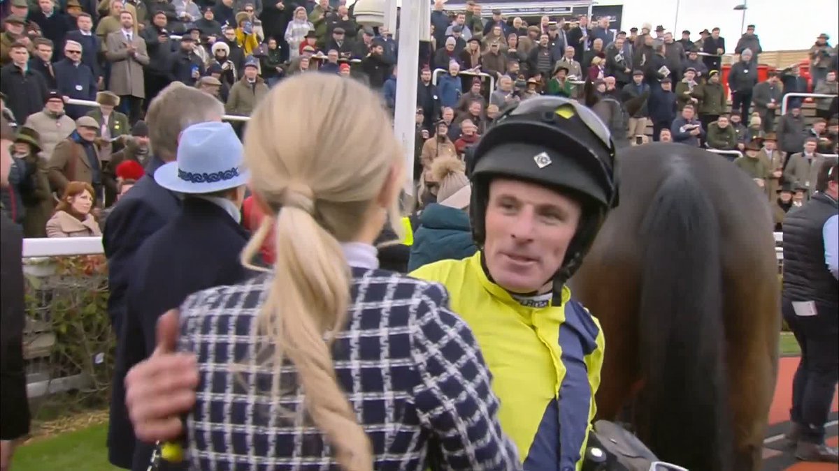 A truly beautiful moment Marine Nationale ♥️ #ITVRacing | #CheltenhamFestival