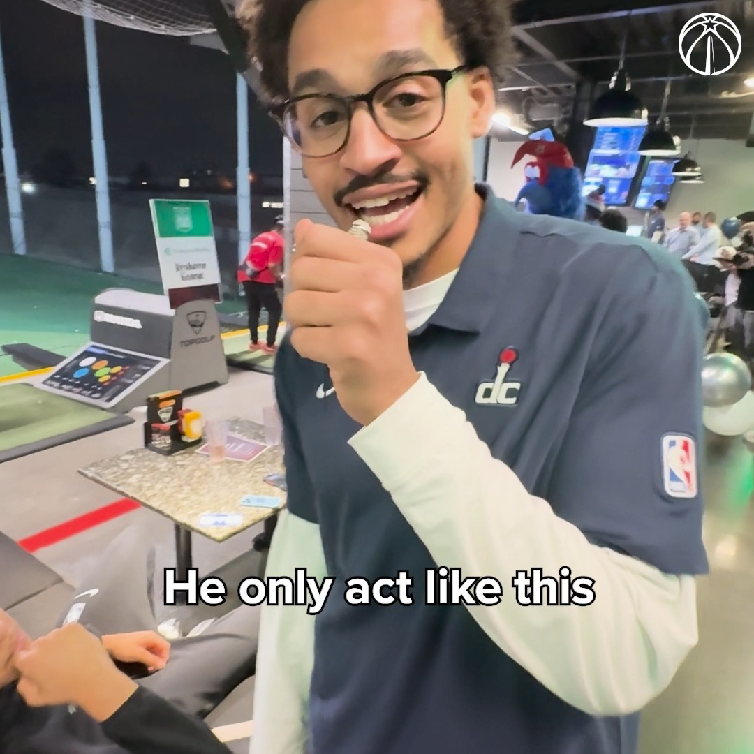 Y'all, JP's back on the mini mic, no swings necessary 🤣 🏌️♂️