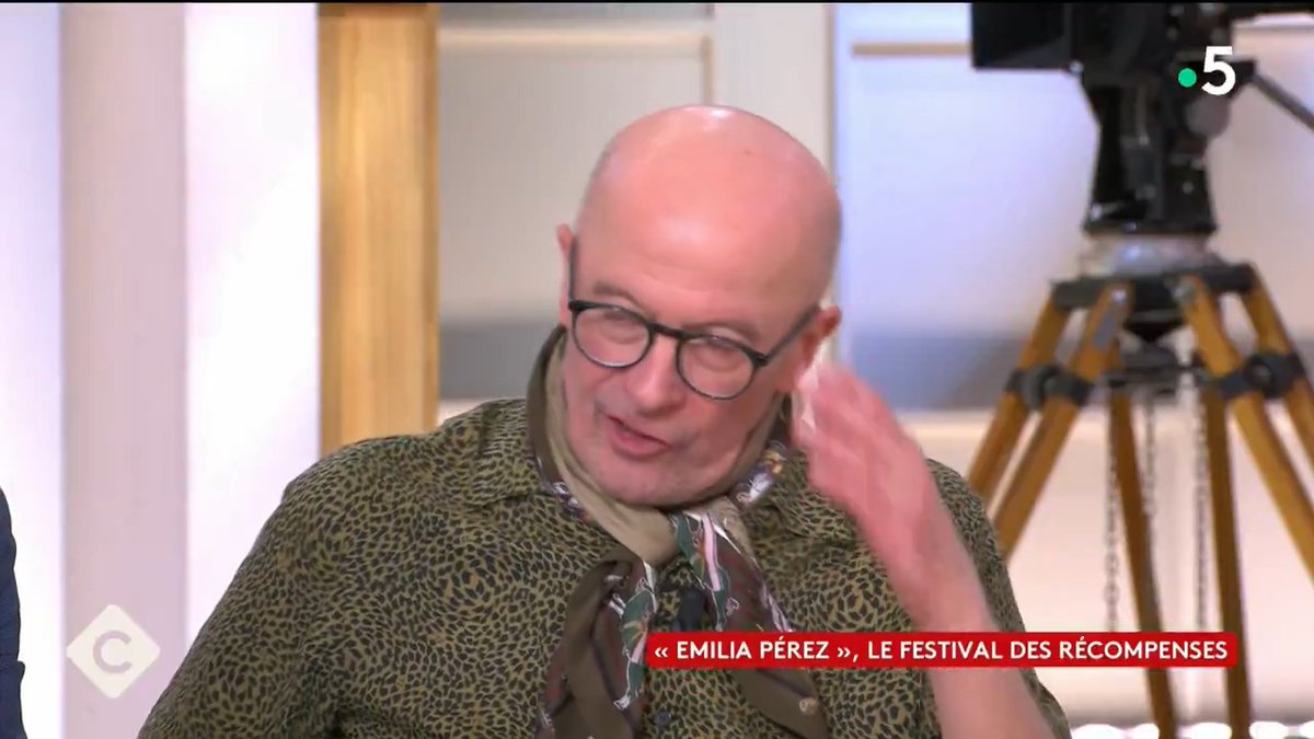 "On m'avait volé mes quatre premiers Oscars suite à un cambriolage dans le 12ème arrondissement. Maintenant, on reconstitue la collection. On n'est jamais blasé d'être reconnu par ses pairs. Ma préférence reste le scénario." Jacques Audiard dans #CàVous