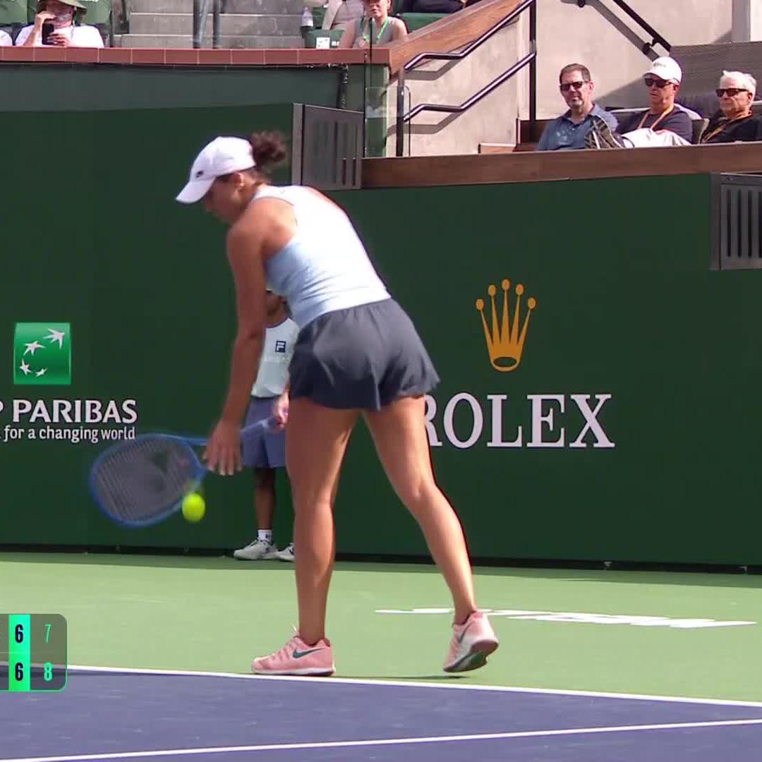 Hear what it means 🗣️ Madison Keys digs deep and forces the decider against Vekic after an entertaining tiebreak, 7-6(7). #TennisParadise