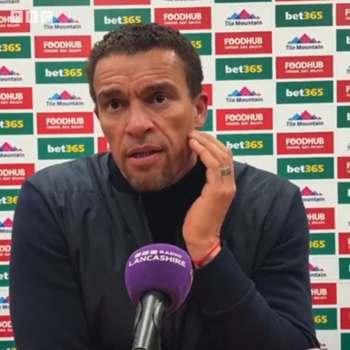 "We made the mistake.... but actually how we finished the 1st half, how we played in the 2nd half &amp; finished the 2nd half is what we wanted to see from minute one" #Blackburn #Rovers boss Valerien Ismael feels a poor start cost them in defeat at #Stoke #bbcfootball | #bbcefl
