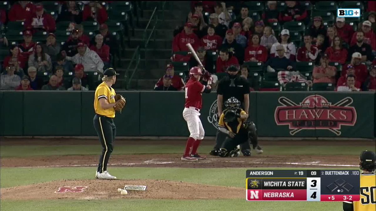 MAX JUST FLIP THE SWITCH. 5-3 BIG RED