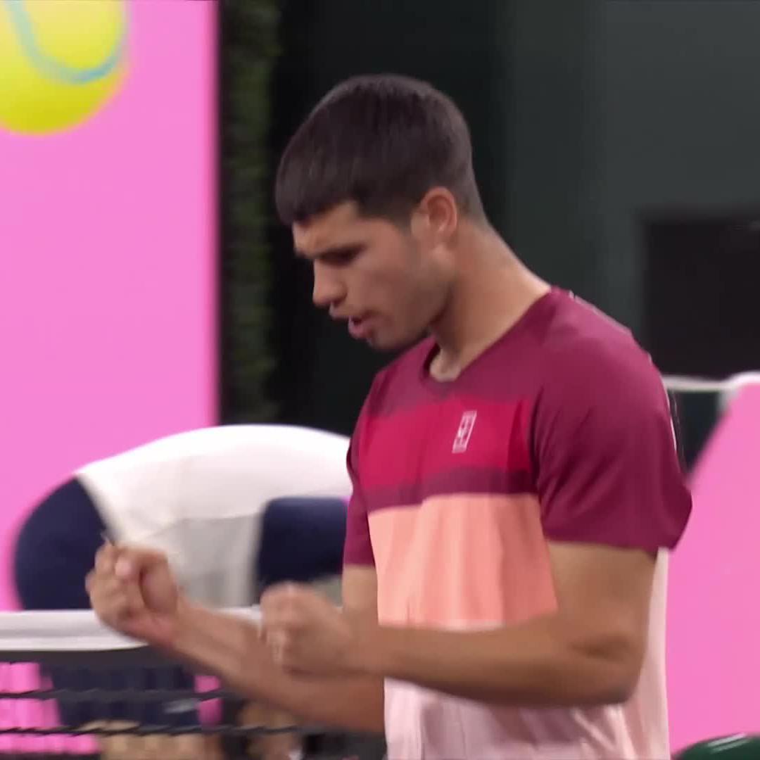 Man on a mission 🔥 Carlos Alcaraz puts in a devastating display as he defeats Grigor Dimitrov 6-1 6-1 🤯 #TennisParadise