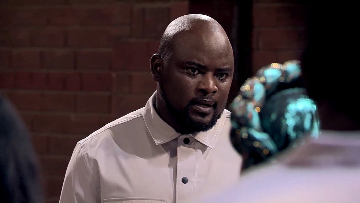 Mdala means business. 🫰🏽 Only money he wants, ene ha tla go tshega mo Ethembeni. #etvScandal