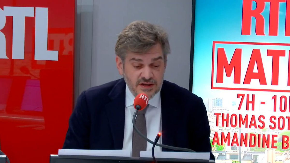 Accusations d'antisémitisme après une affiche de LFI sur Cyril Hanouna : "Cette affiche, et tous les précédents petits cailloux, cela me glace le sang, une ligne a été franchie dans l'abjection" L'édito de Etienne Gernelle, directeur Le Point, dans #RTLMatin