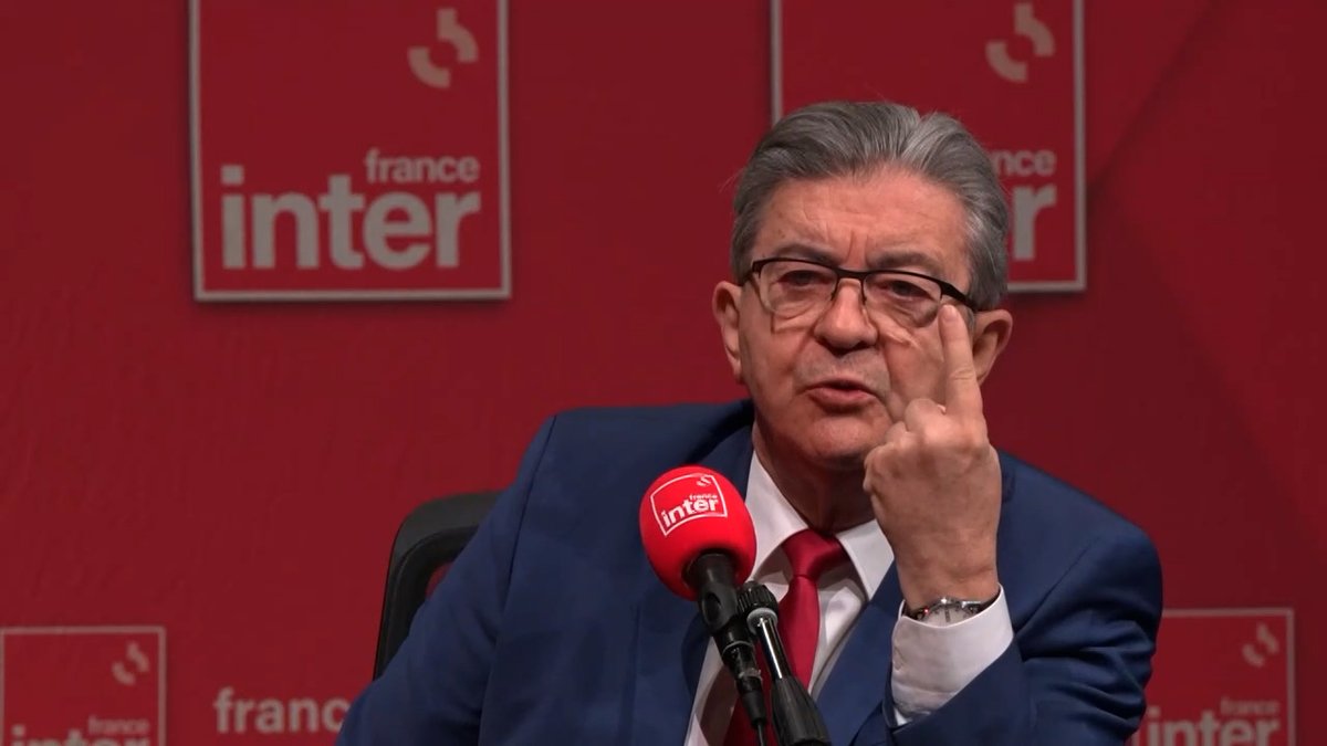 Je mets en alerte ceux qui s’amusent à la guerre de studio. Tirer en profondeur sur la Russie provoquera une réplique. Nous devons tenir parole. Les Ukrainiens ne doivent pas être désarmés. M. Trump a tiré dans le dos des Ukrainiens en les privant de renseignements.
