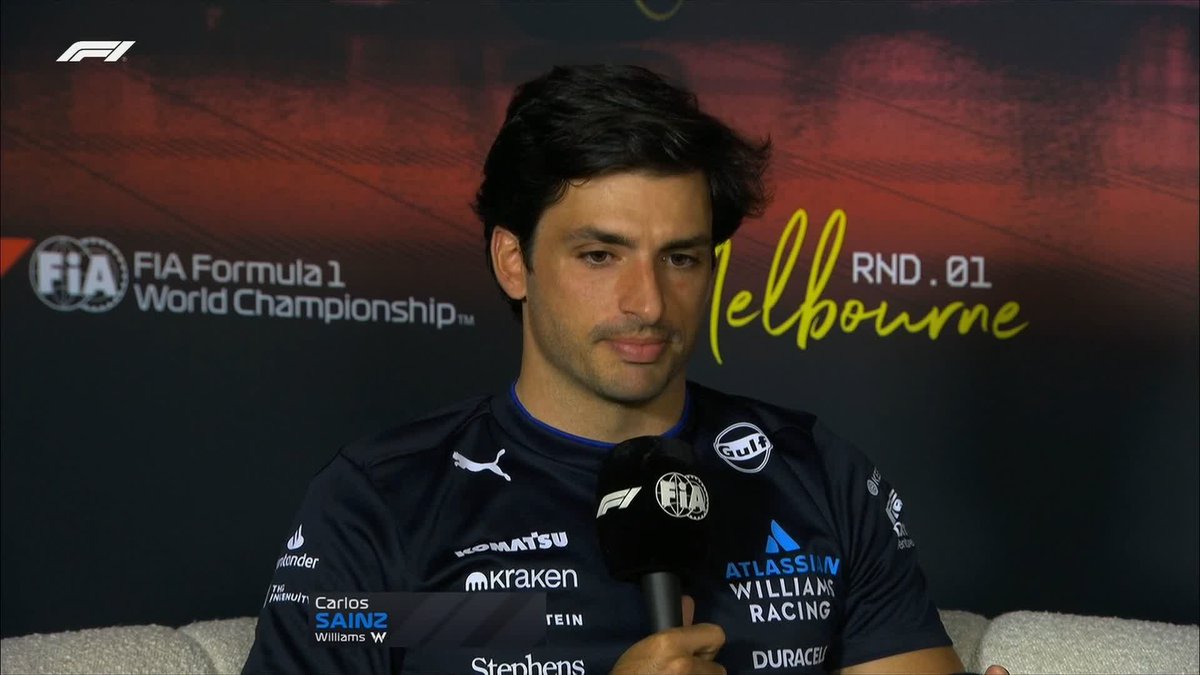 Carlos with nothing but love for everyone at Williams ahead of his first race weekend with the team 💙