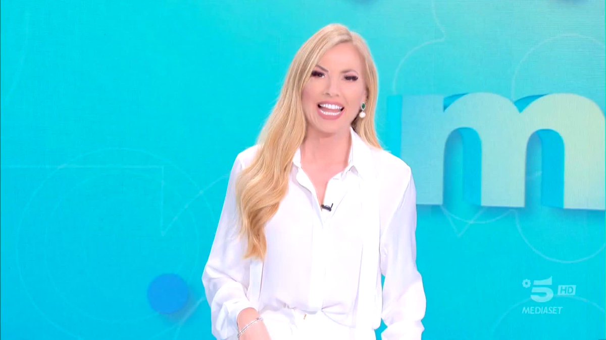 Pronti per il #GrandeFratello questa sera? Tempo di spoiler a #Mattino5