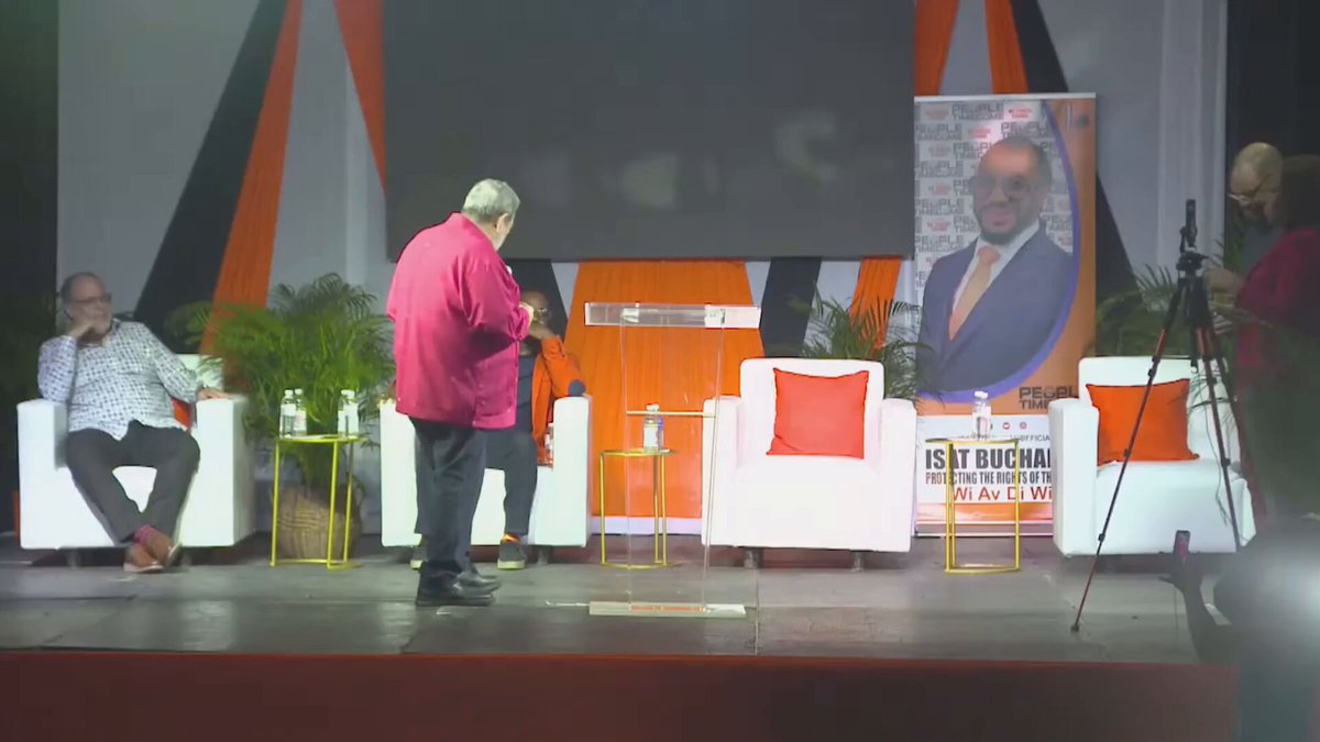 🇻🇨 Prime Minister Ralph Gonsalves stands firm on Cuba's medical missions saying 60 poor and working people on hemodialysis could die if Saint Vincent and the Grenadines were to cut the program.