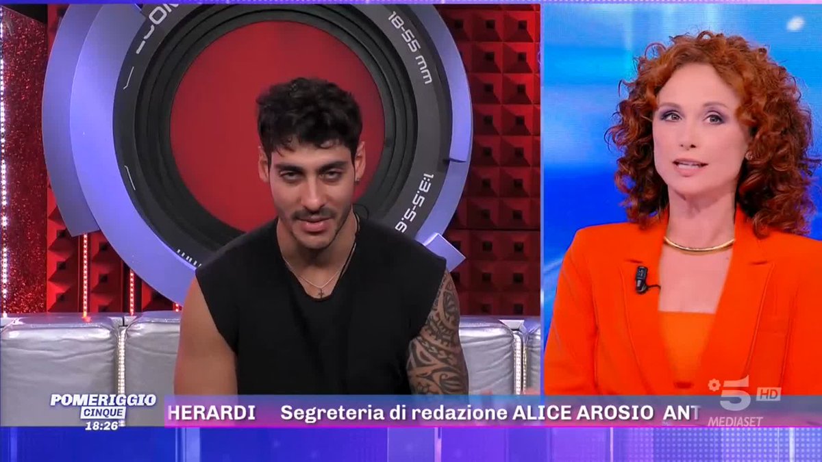 #GrandeFratello, Beatrice Luzzi: "Javier ed Helena? C'è un sentimento forte ma forse più amicizia che amore" #Pomeriggio5