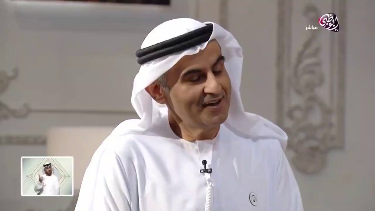 #وسيم_يوسف بنوا له مجدا مزيفا وصنعوا له جماهيرية تشبه السراب واعطوه هالة اعلامية ضخمة ويرافقها زخما ونشوة عالية بالانتصار بداية المشوار فانتهى به الأمر في محاكم القضاء الإماراتي محكوما بالسجن والغرامة وفقد عمله امام وخطيب لجامع زايد رحمه الله 🤦🏿 السلفية والعقيدة الصحيحة السليمة ليست أمراً عاديا لكي تدعي حرب الجماعات المتطرفة لتدمير هذا المذهب يامحترم 😎