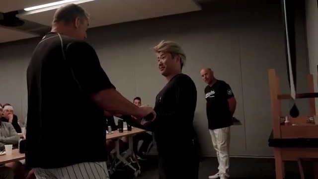 A Hall of Fame surprise for Rikuu Nishida 😱 Thank you to Ichiro &amp; the Seattle Mariners for making this happen!