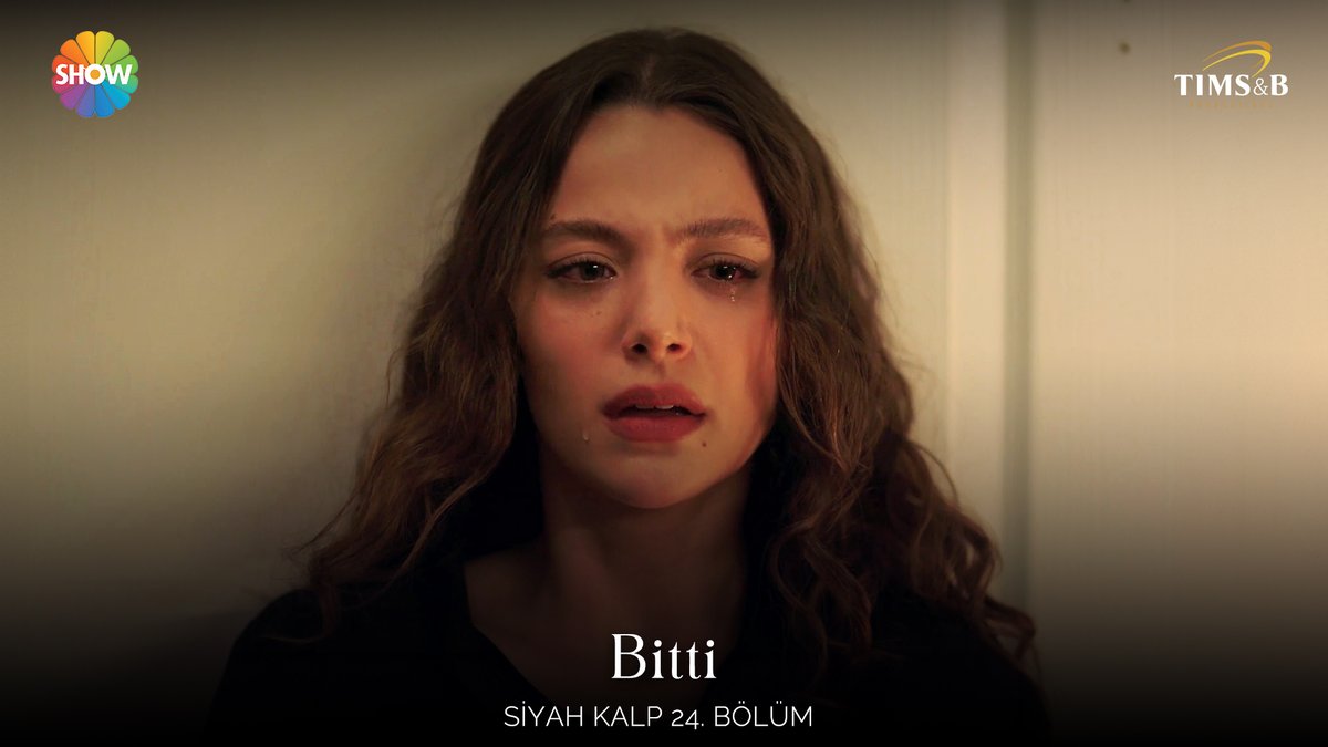 Sevilay’ın öfkesi dinmedi. #SiyahKalp @showtv TIMS&B Productions