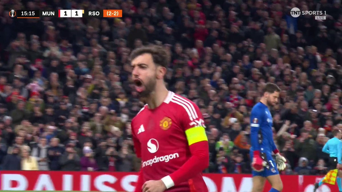 Bruno Fernandes equalises from the spot just 6 minutes after Real Sociedad took the lead 💥 📺 TNT Sports & discovery+ UK
