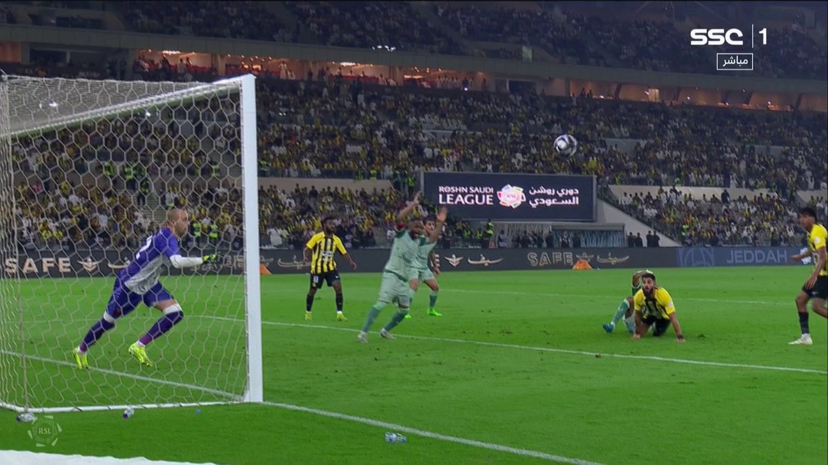 عودة للـVAR.. الحكم يحتسب ركلة جزاء للاتحاد✅ #دوري_روشن_السعودي #الاتحاد_الرياض | #SSC #جولة_يوم_العلم