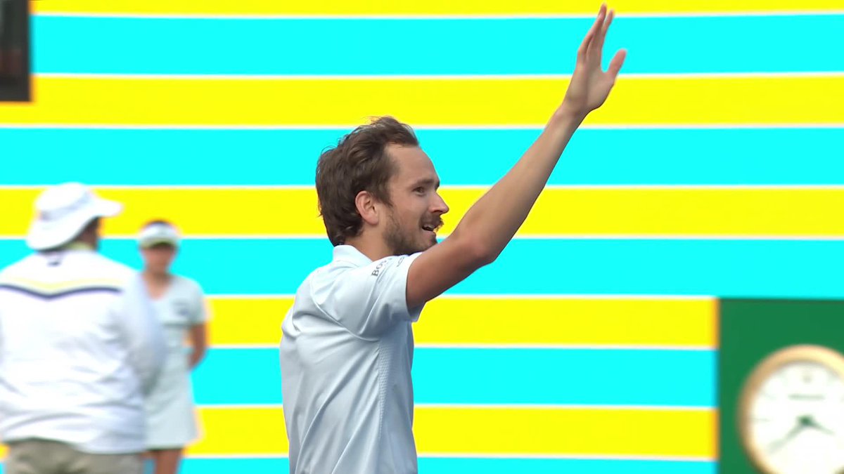 ¡LO FESTEJÓ COMO NUNCA! 😱 Medvedev es semifinalista del Masters 1000 de #IndianWells. 🔥