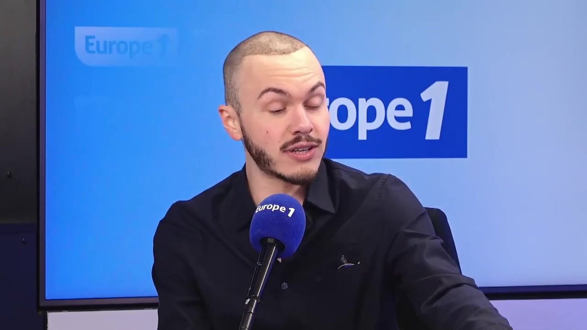 "Pas faire l'amour pendant 3 jours ça m'a déstabilisé !" ➡️ Mr Boobook (Olivier Guenec) débarque en direct dans #PascalPraudEtVous après sa greffe !! 🤣 Pascal Praud #Europe1