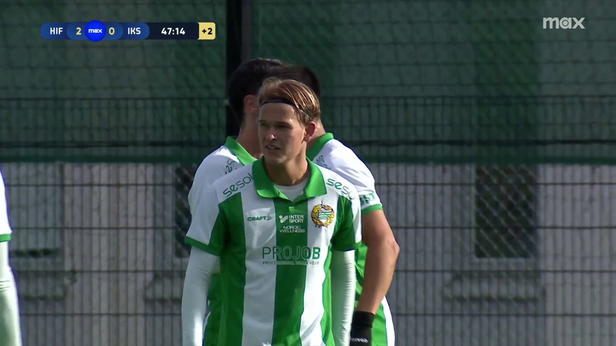 Nahir Besara gör sitt andra mål i matchen när han placerar in 3-0 för Hammarby precis innan halvtidsvisslan! 🟢 📲 Se matchen på Max