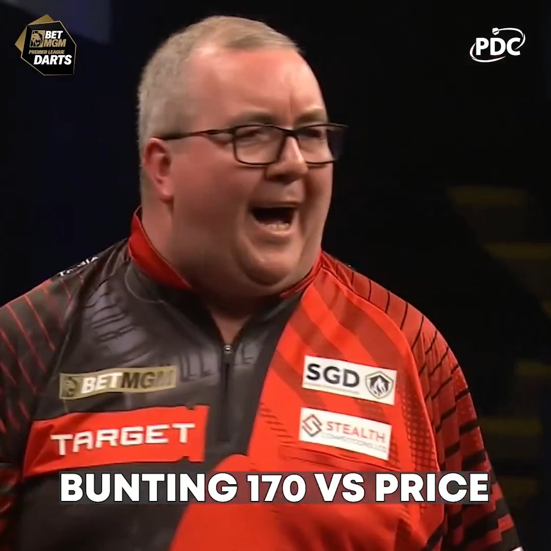ARE YOU NOT ENTERTAINED?! 🤩 There was a staggering NINE bull finishes in Nottingham last night, including a majestic 170 from Stephen Bunting! 👀👇