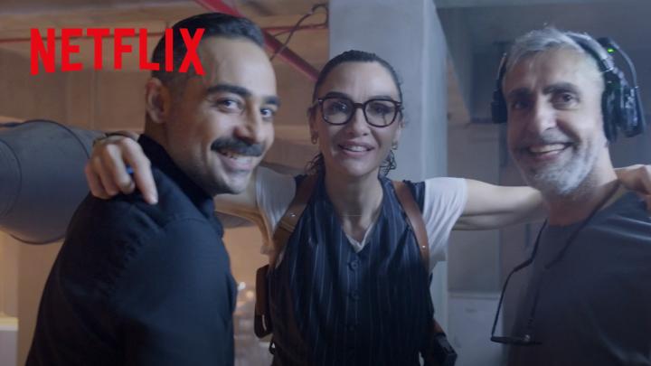 E biraz da eğlensinler. Hep çalış çalış olmaz.