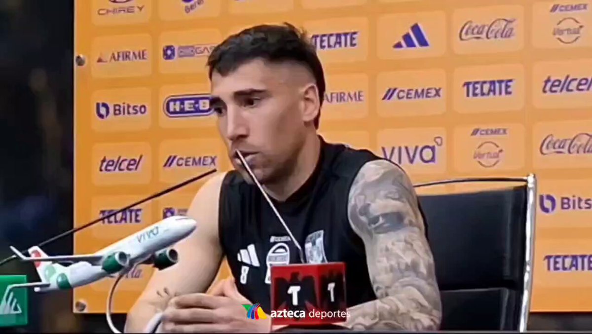 "Para nosotros Tigres es el equipo más grande de acá. Los números lo avalan, llegó a una final del mundial, tenemos más ligas"... FERNANDO GORRIARÁN HA HABLADO. #AztecaDeportes
