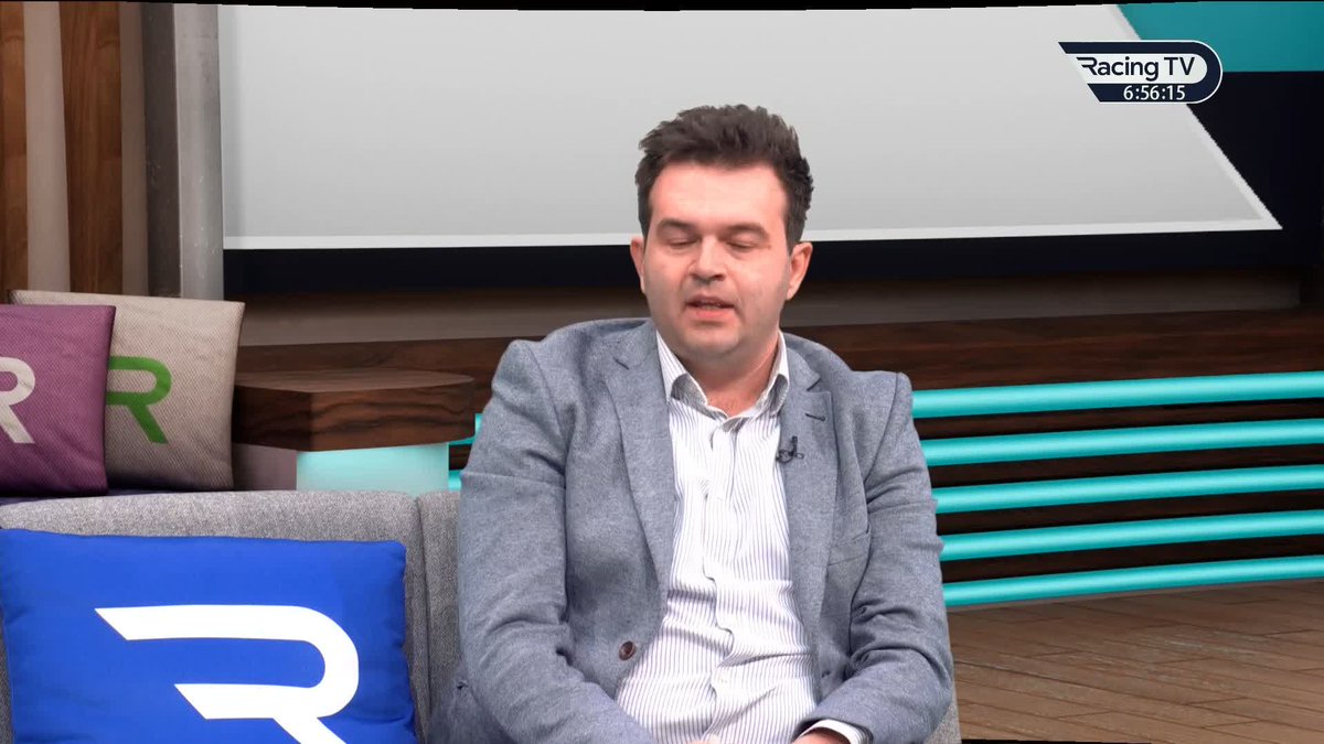 🗣️"It's an expensive trip." Regular #TheFridayClub guest Mark Boylan has his say on the declining crowd numbers at the Cheltenham Festival. The Irish Field | Tom Bull