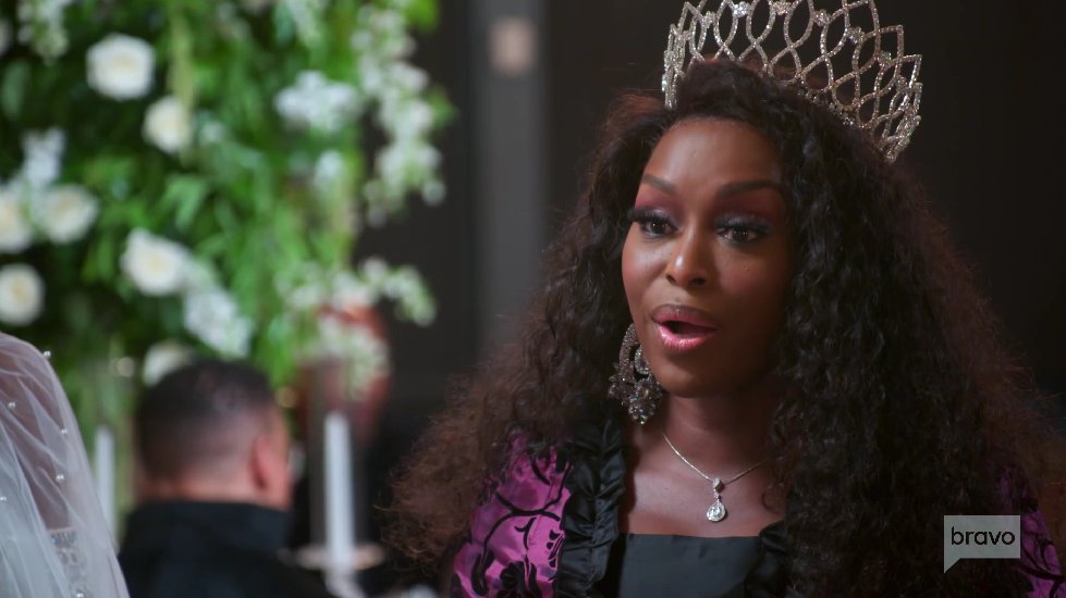#Married2Med Season 11, Episode 15 SNEAK PEEK 2. All new, Sunday 9/8c on @Bravotv. (Source @Bravotv NBCUniversal)