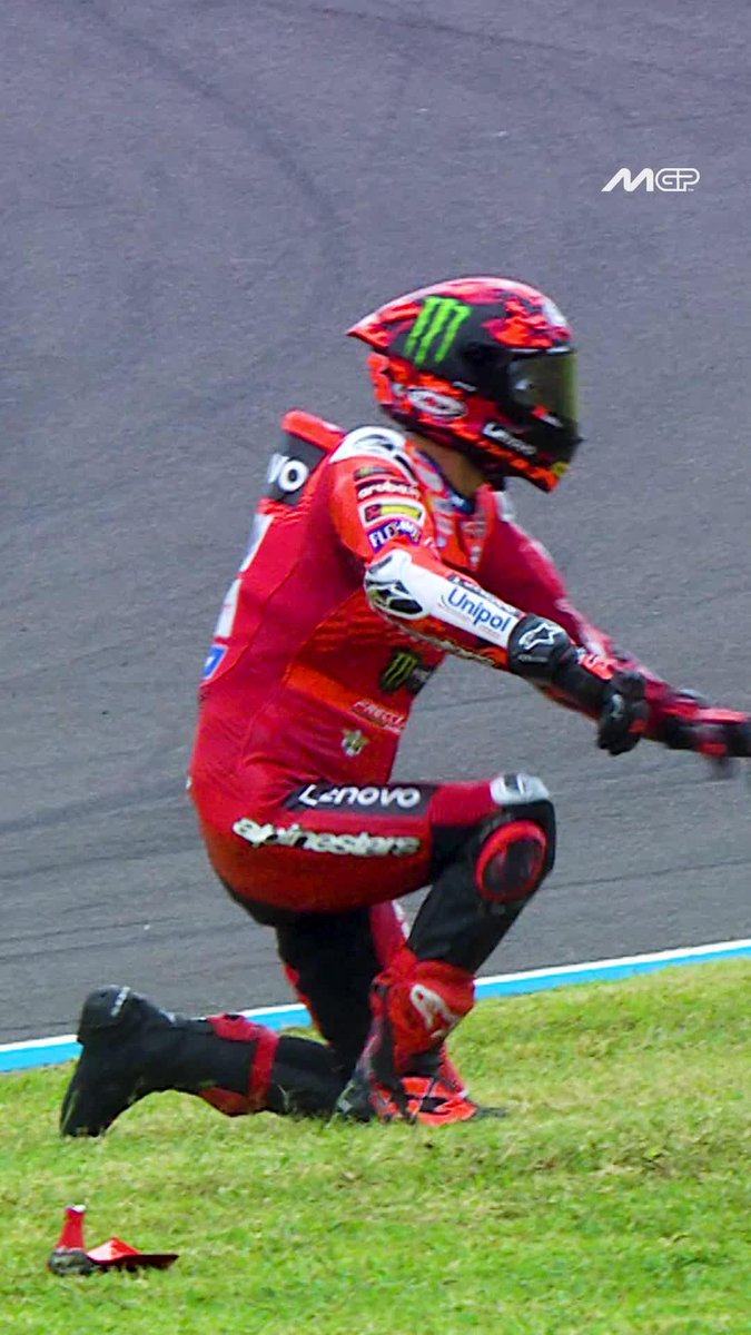A tense conclusion to Practice as Pecco Bagnaia narrowly avoided Q1 after a crash 😅 #ArgentinaGP 🇦🇷
