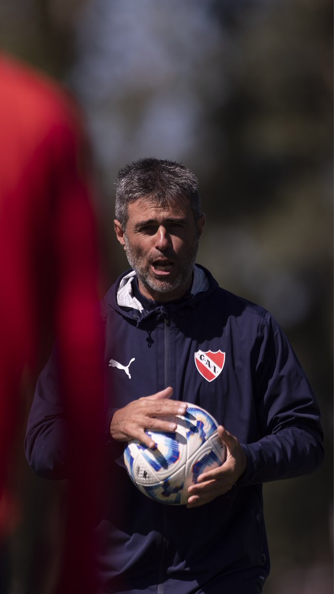 Ultimando detalles 🔥 #TodoRojo 🔴