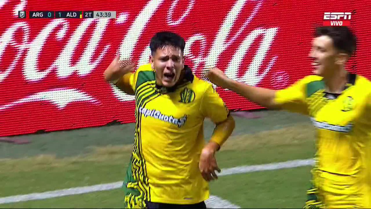UFFF, EL PIE A PIE DE TOBÍAS LEIVA. 🎩🇦🇷