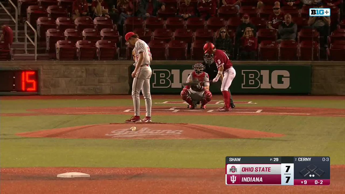 END 9 | A 1-2-3 inning for Hunter and the Buckeyes sends us to extras! #GoBucks