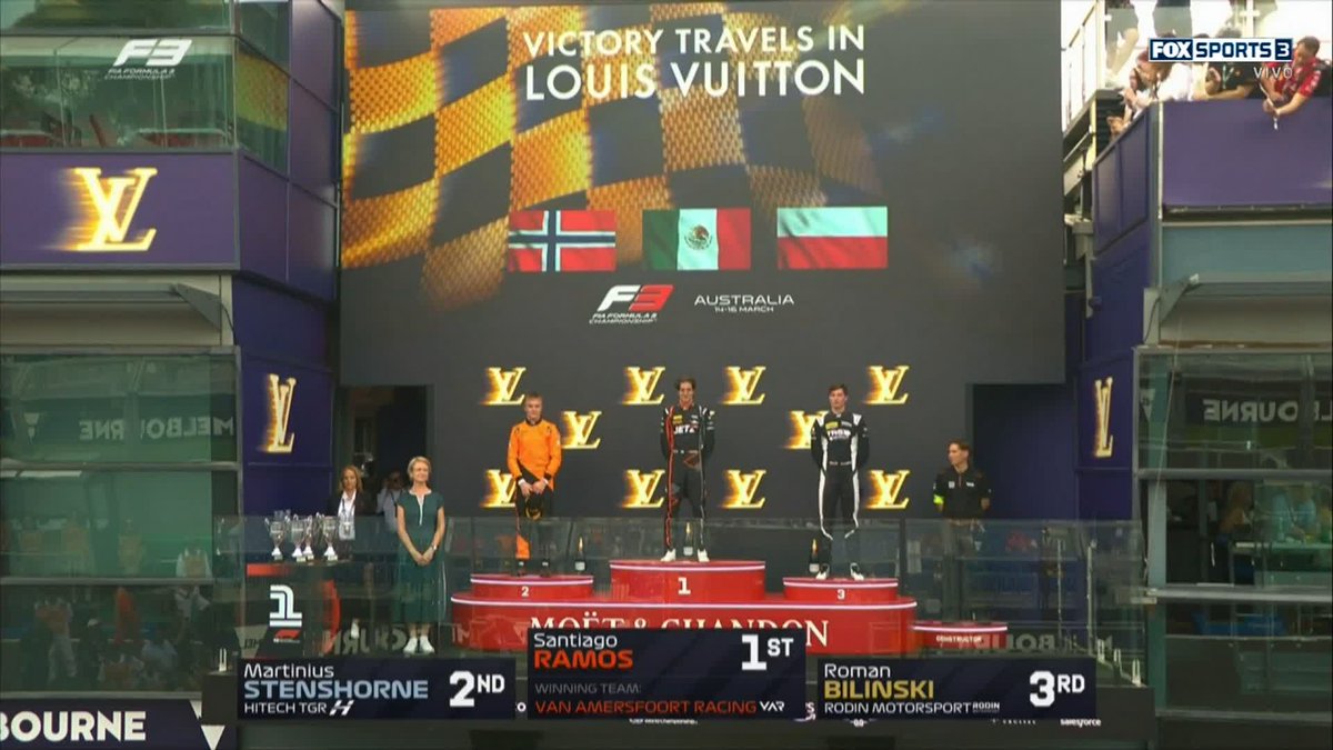 SUENA EL HIMNO MÁS HERMOSO 🇲🇽 Santiago Ramos hace sonar el himno nacional mexicano en Australia con el primer triunfo en la F3 ¡Te queremos mucho, Ramos! 🥹 #AustralianGP