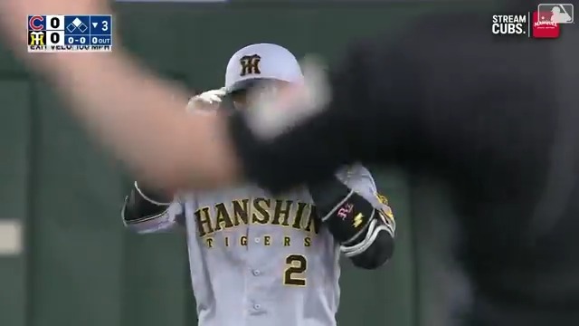 先制は阪神タイガース！🐯 梅野隆太郎が二塁打で本日初ヒットを放つと、トップバッターの近本光司がタイムリー二塁打でタイガースに先制点をもたらしました！ 3回裏時点、得点は1−0となっています！ #MLBTokyoSeries のスペシャルページが公開中！