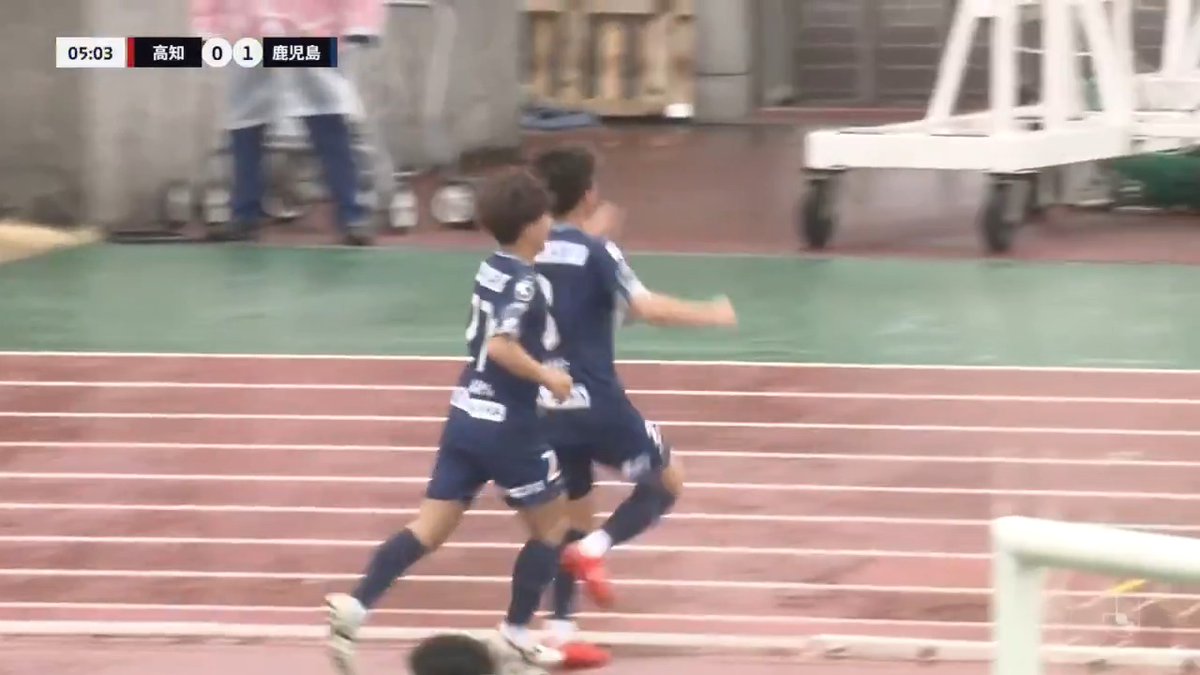 強烈なミドルシュート⚡️ 🎦 ゴール動画 🏆 明治安田J3リーグ 第5節 🆚 高知vs鹿児島 🔢 0-1 ⌚️ 6分 ⚽️ 杉井 颯(鹿児島) #Jリーグ