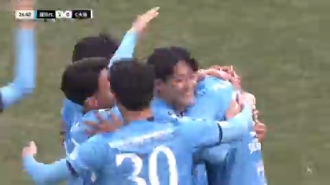 ／ 貴重な先制点は新加入 #山田康太 選手のボレーシュート🔥 ＼ #櫻川ソロモン 選手が上手く抜け出して上げたクロスに山田選手が見事に合わせて加入後初ゴール✨ #yokohamafc #横浜FC #横浜FCC大阪