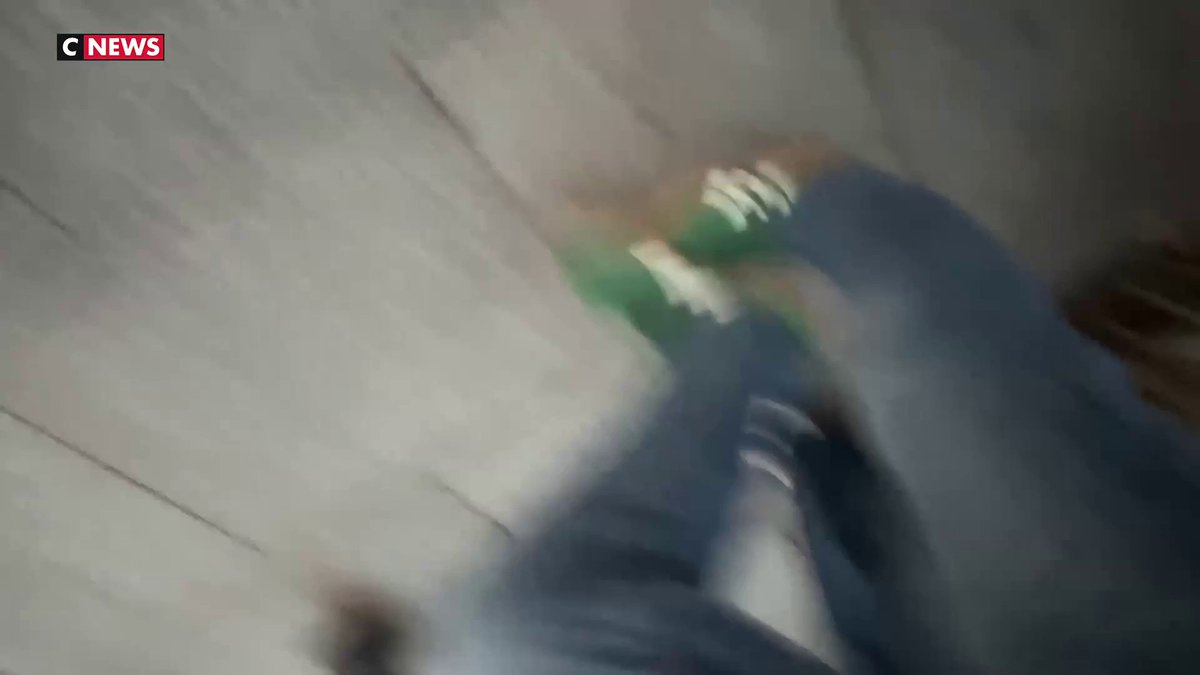 En plein tournage, un journaliste de CNEWS a été agressé à la Gaîté Lyrique à Paris ce vendredi.