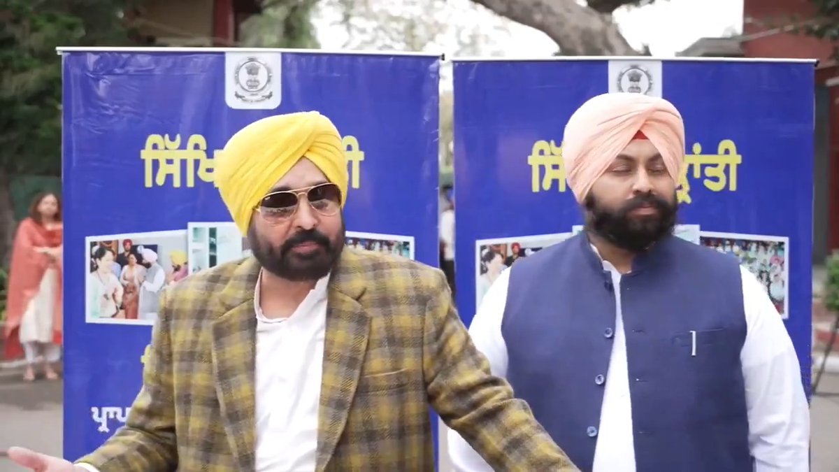 ਗੁਆਂਢੀ ਦੇਸ਼ ਅਕਸਰ ਪੰਜਾਬ ਨਾਲ ਪੰਗੇ ਲੈਂਦਾ ਰਹਿੰਦਾ ਹੈ। ਜਦੋਂ ਦਾ ਅਸੀਂ ‘ਯੁੱਧ ਨਸ਼ਿਆਂ ਵਿਰੁੱਧ’ ਛੇੜਿਆ ਹੈ, BSF ਨੇ ਸਾਨੂੰ ਰਿਪੋਰਟ ਦਿੱਤੀ ਹੈ ਕਿ 70% ਡ੍ਰੋਨ ਦੀ ਆਮਦ ਬਾਰਡਰ ‘ਤੇ ਘੱਟ ਚੁੱਕੀ ਹੈ। ਪੰਜਾਬ ‘ਚ ਭਾਈਚਾਰਕ ਸਾਂਝ ਤੇ ਸ਼ਾਂਤੀ ਹਮੇਸ਼ਾ ਕਾਇਮ ਰਹੇਗੀ। ........ पड़ोसी देश अक्सर पंजाब के साथ पंगे लेता रहता है। जब से हमने 'युद्ध नशे विरुद्ध' शुरू किया है, BSF ने हमें रिपोर्ट दी है कि 70% ड्रोन की आमद सीमा पर घट चुकी है। पंजाब में भाईचारा और शांति हमेशा कायम रहेगी।