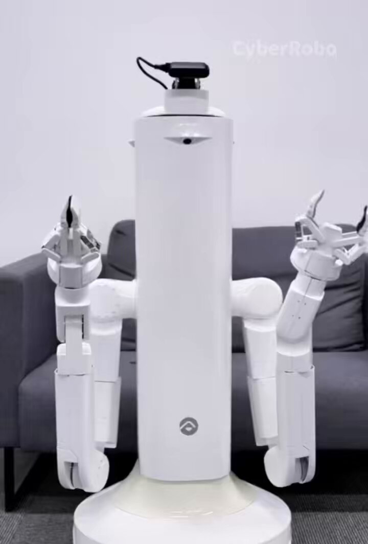 Another new home robot, Futuring Robot .wheeled, moves around the house, helps you pick up dirty clothes, opens the washing machine, and if you want a beer, it will hand it to you from the fridge, open it with a bottle opener, and toast with you 🍻