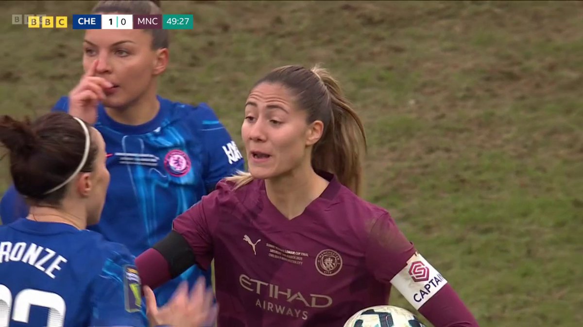 Lucy Bronze wasn't happy she was booked for simulation! 🟨😠 #BBCFootball