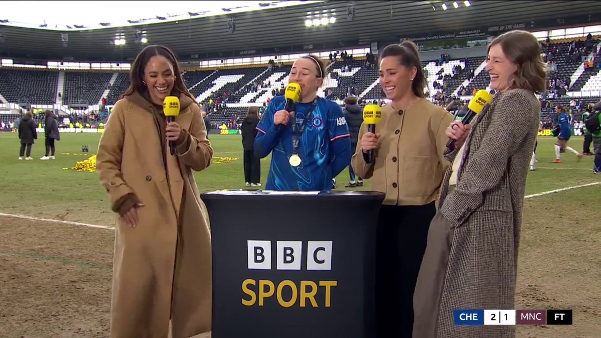 🗣 "I never asked for a penalty!" 😅 Lucy Bronze MBE gives her side of the story after being booked for simulation 😂 #BBCFootball