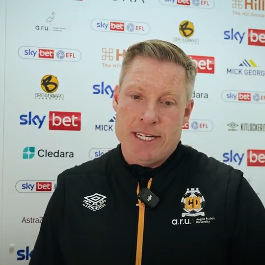"It is extremely tough to take. It sums our season up and I am not going to accept it. The mentality will shift." 💬 Neil Harris following today's defeat.