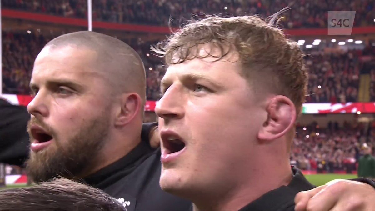 The greatest national anthem in the world. 🏴