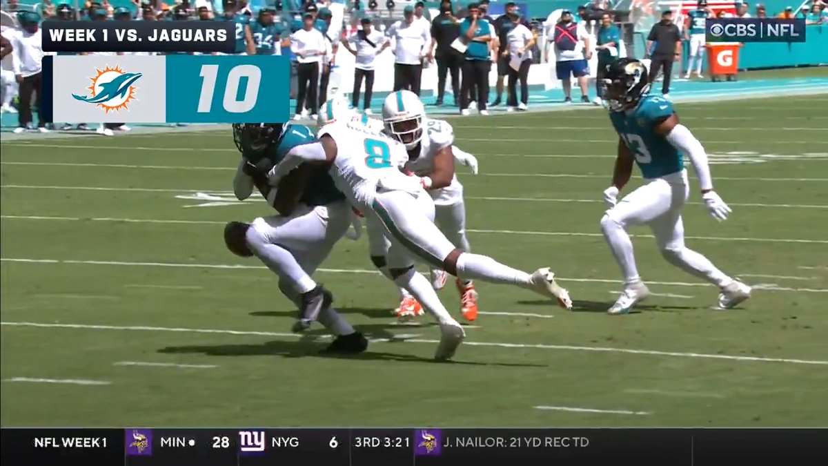 The Miami Dolphins’ top 🔟 plays in 2024 are sure to make a splash 🐬