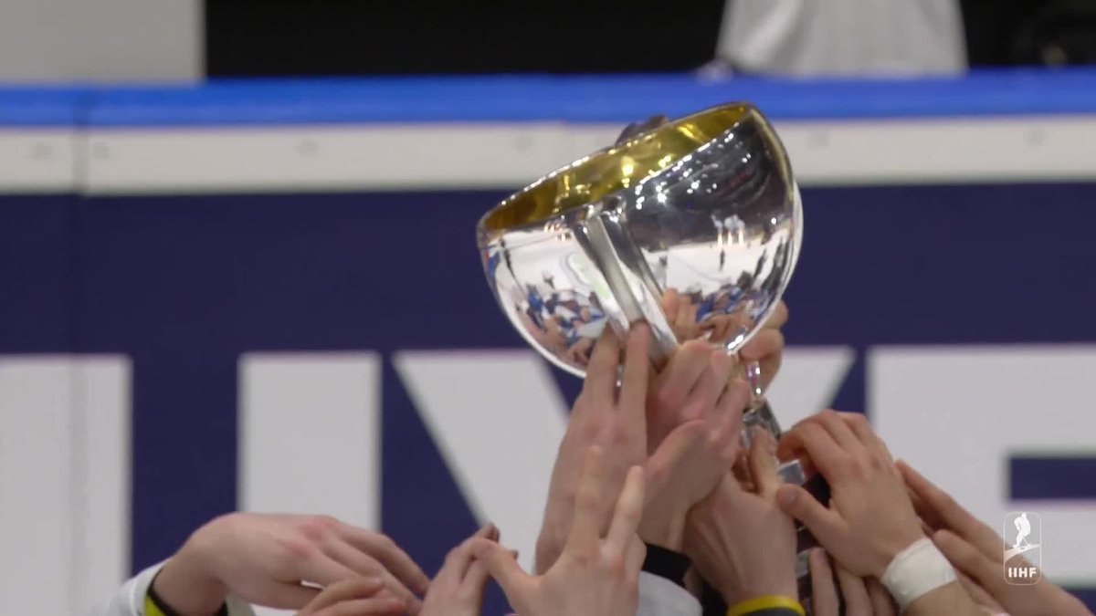 Marko Anttila. 🇫🇮🏒💪🏽 Olympiavoittaja 2x maailmanmestari MM-19. Tämä maa ei koskaan unohda niitä maaleja ja sitä tarinaa. Hän ratkaisi yksin välierän ja finaalin. Lempäälä, Ilves, TPS, KHL, SHL ja Kärpät. Kiitos. Mörkö. #Liiga #Ilves #Leijonat #Kärpät