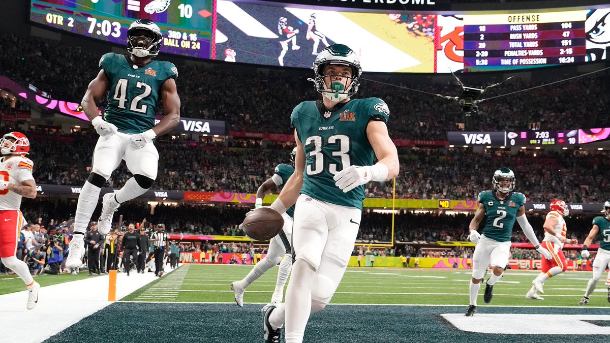 4️⃣0️⃣ DAYS UNTIL THE DRAFT Cooper DeJean was the 40th pick by the Philadelphia Eagles in 2024 and his first career INT came at a great time 🏆 @cdejean23