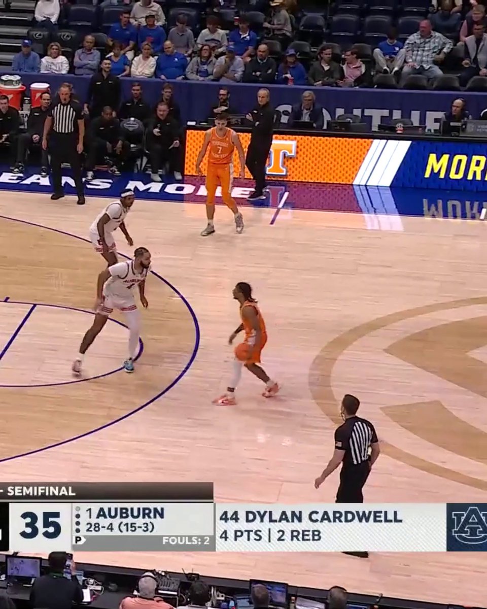 Zakai Zeigler is a BUCKET 💪 21 Pts, 4 Ast and 9/9 FT against Auburn to help Tennessee Basketball advance to the SEC Tournament title game 👏
