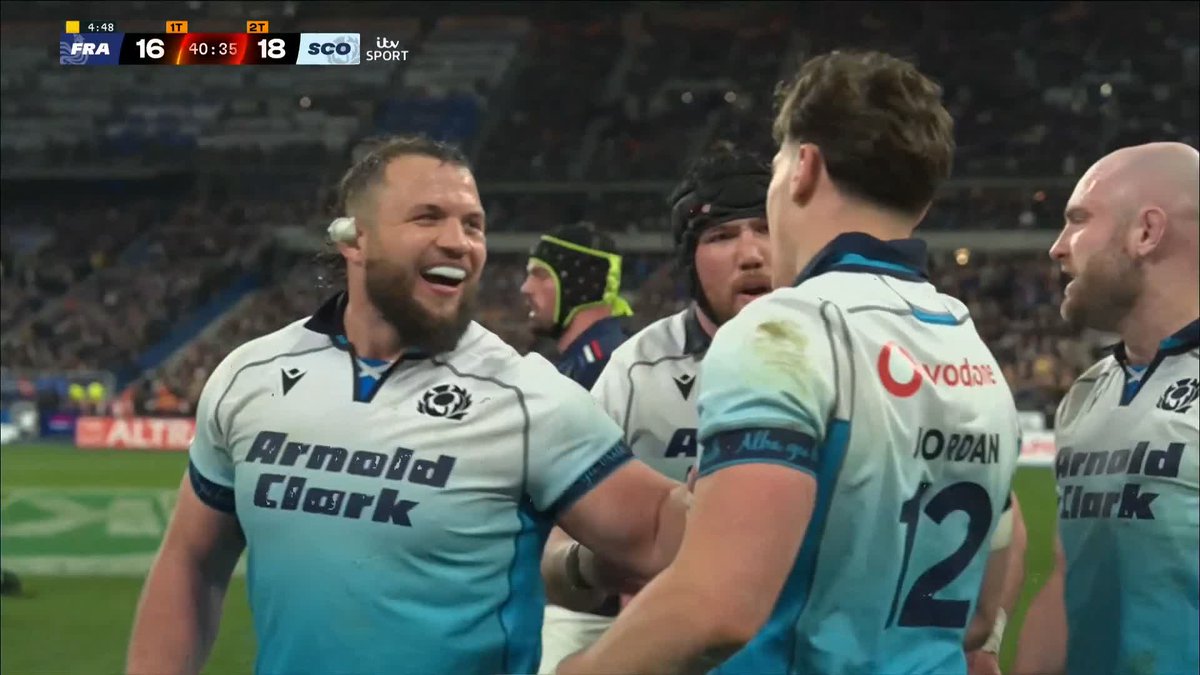 Scotland are DENIED a stunner ❌ Tom Jordan ALMOST gave the visitors the lead at the break, only for Blair Kinghorn to be ruled in touch during the build up... #GuinnessM6N | #FRAvSCO